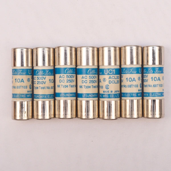 HRC Fuse Base and Holder